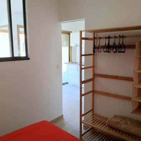 Deux Pieces Climatise Avec Balcon Vieil Antibes Apartment Exterior photo