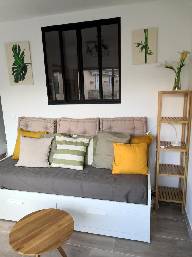 Deux Pieces Climatise Avec Balcon Vieil Apartment Antibes